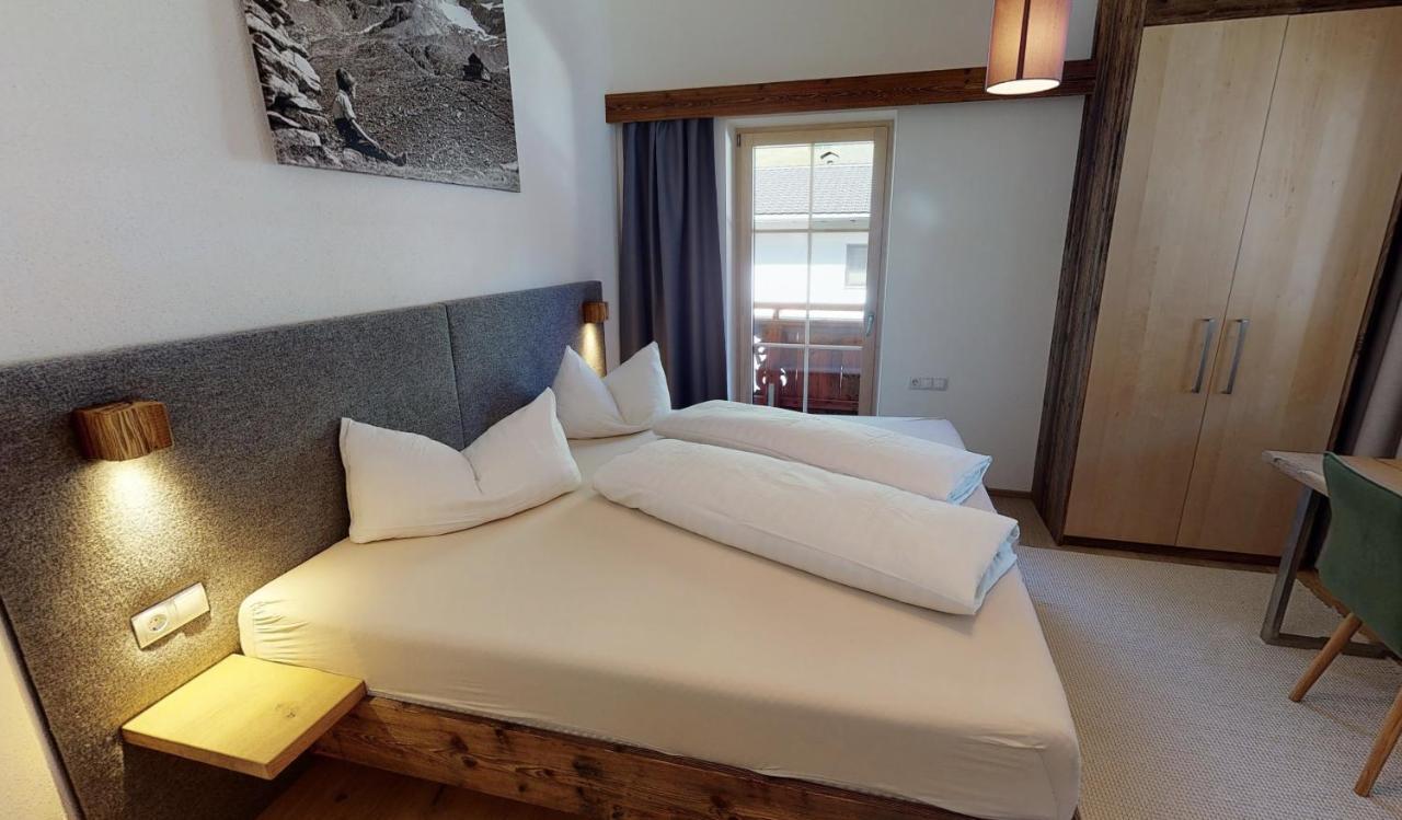 Appartements "Da Zillertaler Und Die Geigerin" Mayrhofen Exterior foto
